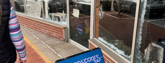 Moonstones - A Metaphysical Haven is one of great dormont business.