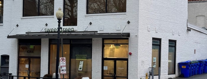 sweetgreen is one of DC Fast Casual.