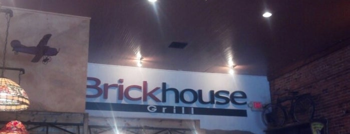 Bill & Frank's Brick House Grill is one of Locais curtidos por PHRE5HAIR 333.