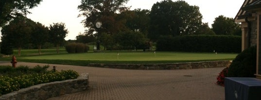 Woodmont Country Club is one of Posti che sono piaciuti a Christopher.