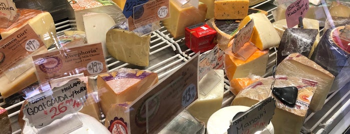 Cheese Boutique is one of Locais curtidos por Patrick.