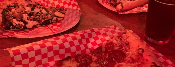 Hoza Pizzeria is one of Favorite Oakland Spots.