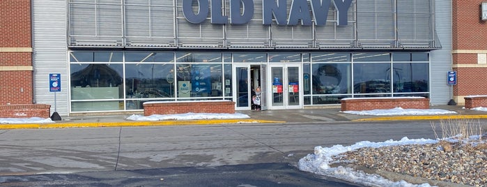 Old Navy is one of Shaundra.