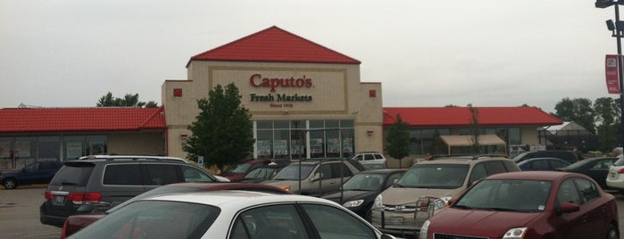 Angelo Caputo's Fresh Markets is one of สถานที่ที่ Consta ถูกใจ.
