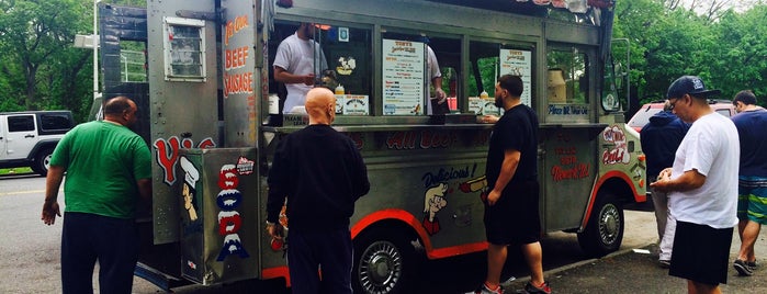 Tony's Hot Dogs is one of The 15 Best Places for Brunch Food in Newark.