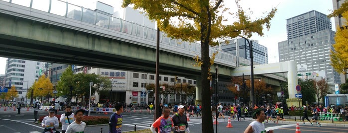Nanba Intersection is one of 御堂筋の交差点.