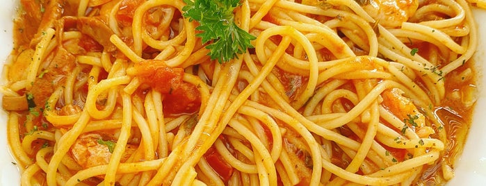 La Pasta & Formaggio is one of Restaurantes.