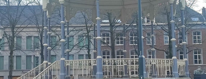 Munsterplein is one of Roermond.