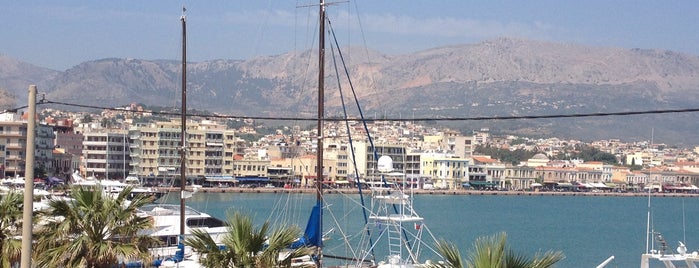 Chios Chandris Hotel is one of Sakız.