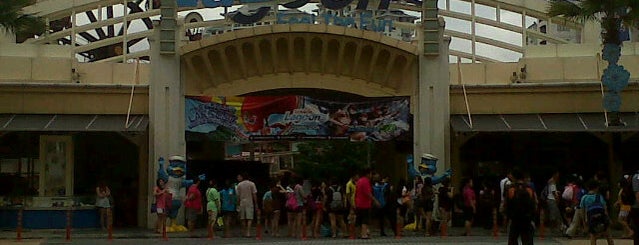 Sunway Lagoon is one of Attraction Places to Visit.