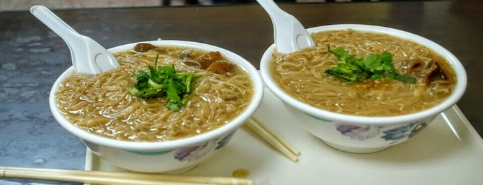 陳記腸蚵專業麵線 is one of Taipei Eating List.
