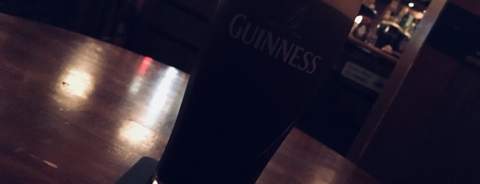 Paddy's Irish Pub is one of IRISH PUBS IN JAPAN.