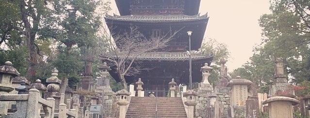 Konkai-komyoji Temple is one of 三重塔 / Three-storied Pagoda in Japan.