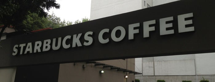 Starbucks is one of Lo mejor de la comida en el DF.