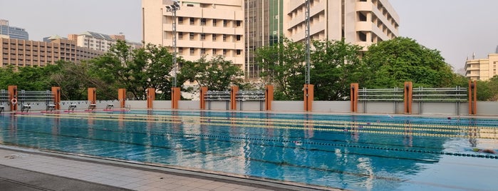 Chaloem Rajasuda Sport Center is one of Chulalongkorn University (CU).