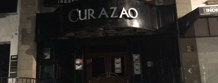 Curazao show center is one of Emmanuelさんの保存済みスポット.