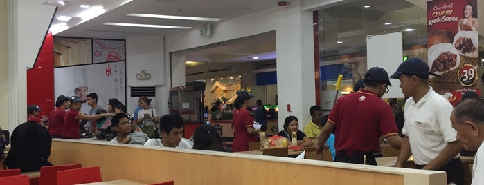Chowking is one of Must-visit Chinese Restaurants in Bacolod City.