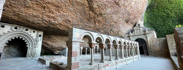 Real Monasterio de San Juan de la Peña is one of [Huesca].