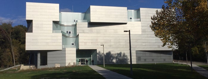 Visual Arts Building is one of Iowa City.