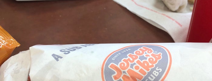 Jersey Mike's Subs is one of Jamesさんのお気に入りスポット.