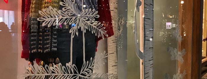 Anthropologie is one of Sさんのお気に入りスポット.
