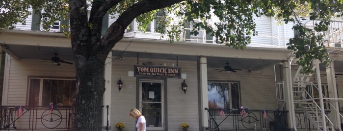 Tom Quick Inn is one of Top 10 favorites places in Matamoras, PA.