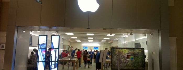 Apple Manhattan Village is one of Apple Stores US West.