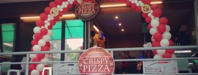 Crispy Pizza is one of Kuching food.