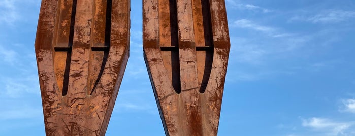 Weehawken 9/11 Monument is one of Tempat yang Disukai Natali.