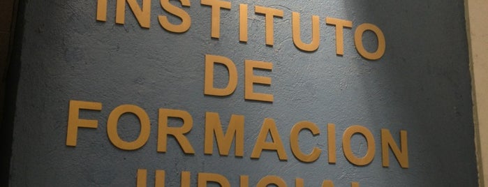 Instituto de Formación Judicial is one of Lugares Frecuentes.