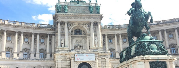 Weltmuseum Wien is one of Viyana.