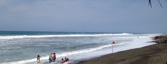 Playa El Real is one of Buenos lugares en Tecoman.