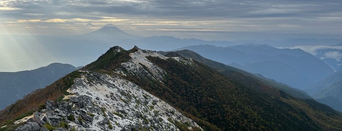 観音岳 is one of 山の way point(41 北岳・甲斐駒.