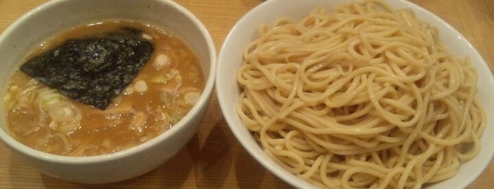 新橋 大勝軒 is one of つけ麺とかラーメンとか.