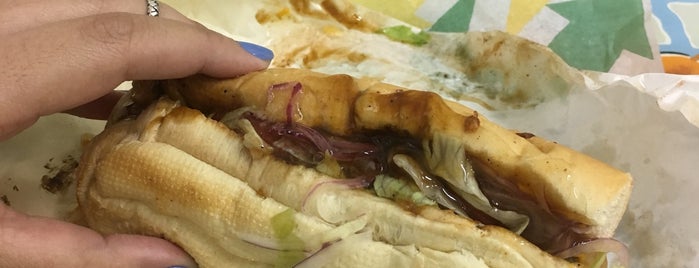 Subway is one of Almoço no Centro.