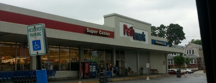 Pathmark is one of Tempat yang Disukai Choklit.