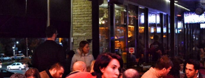 Korner Dinner & Beer Cafe is one of Lugares favoritos de Huseyin.