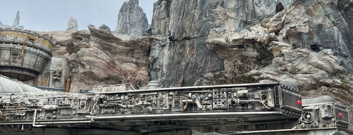 Millennium Falcon: Smugglers Run is one of Los Ángeles.