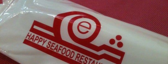 Happy Seafood Restaurant is one of Borneo.