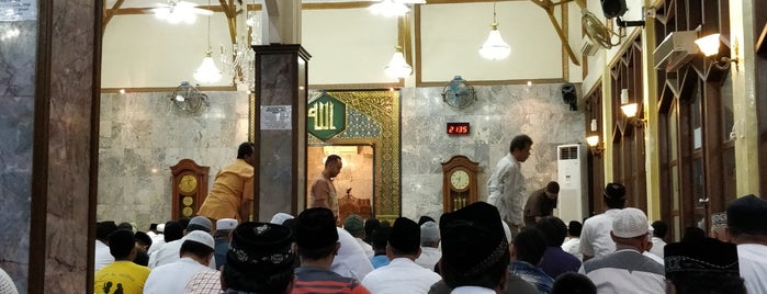 Mesjid Al MUSABBIHIN is one of Rumah Allah In Medan.