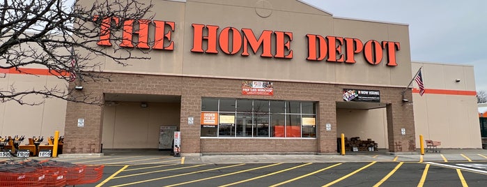 The Home Depot is one of Fixer Upper Badge - New York Venues.