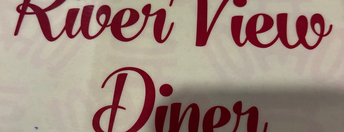 River View Diner is one of Lugares favoritos de Stephanie.