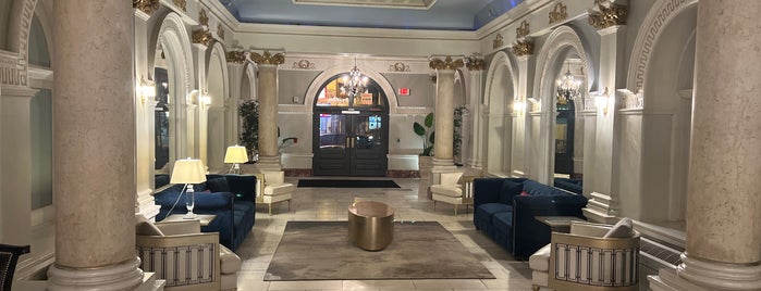 Divine Lorraine Hotel is one of Philadelphia.