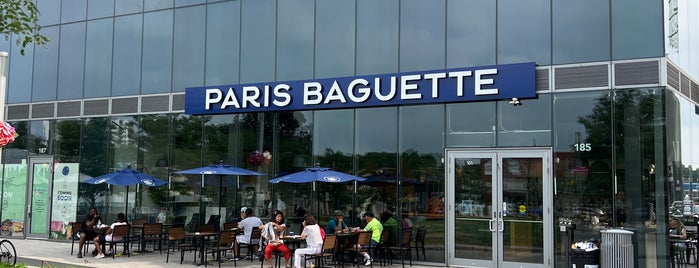 Paris Baguette Café is one of Lunch.