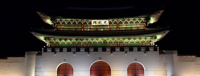Gwanghwamun is one of Tempat yang Disukai Katariina.