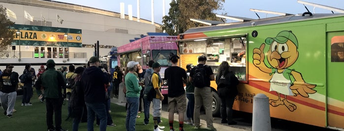 Championship Plaza Food Trucks is one of The 15 Best Food Trucks in Oakland.