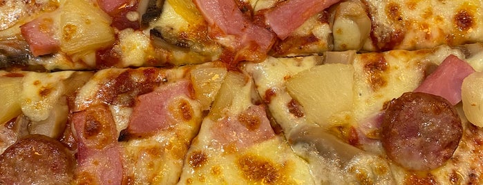 The Pizza Company is one of PenSieve 님이 저장한 장소.