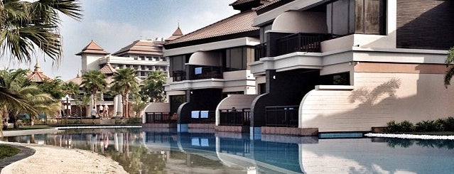 Anantara The Palm Dubai Resort is one of Gespeicherte Orte von Queen.