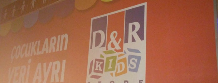 D&r Kids Store is one of Yasemin'in Beğendiği Mekanlar.