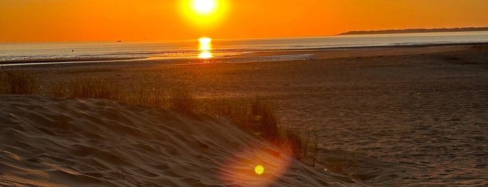 Plage de Saint-Brévin is one of yerler.